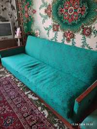Продам старий диван