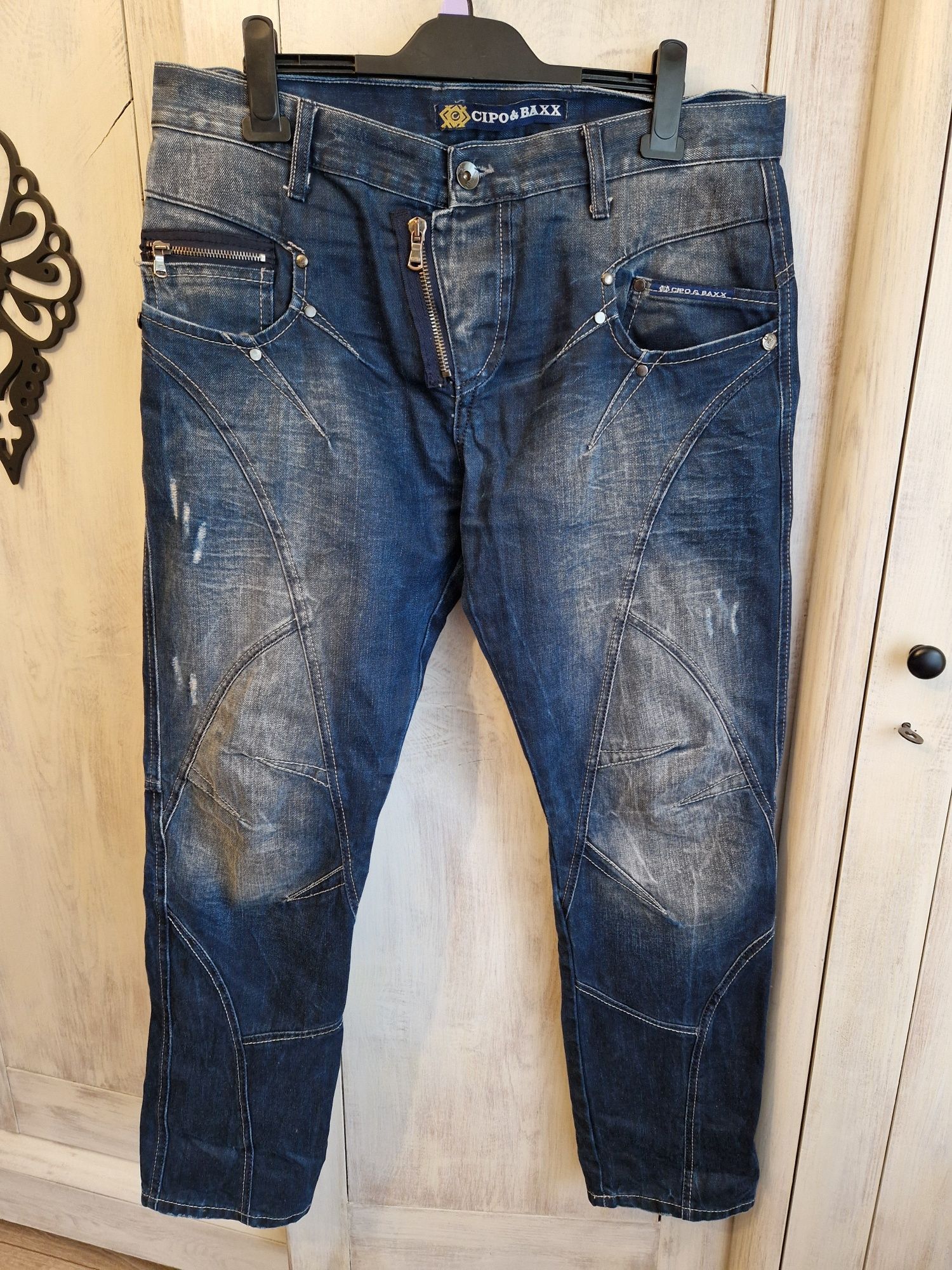 Spodnie jeans Cipo&Baxx r. L