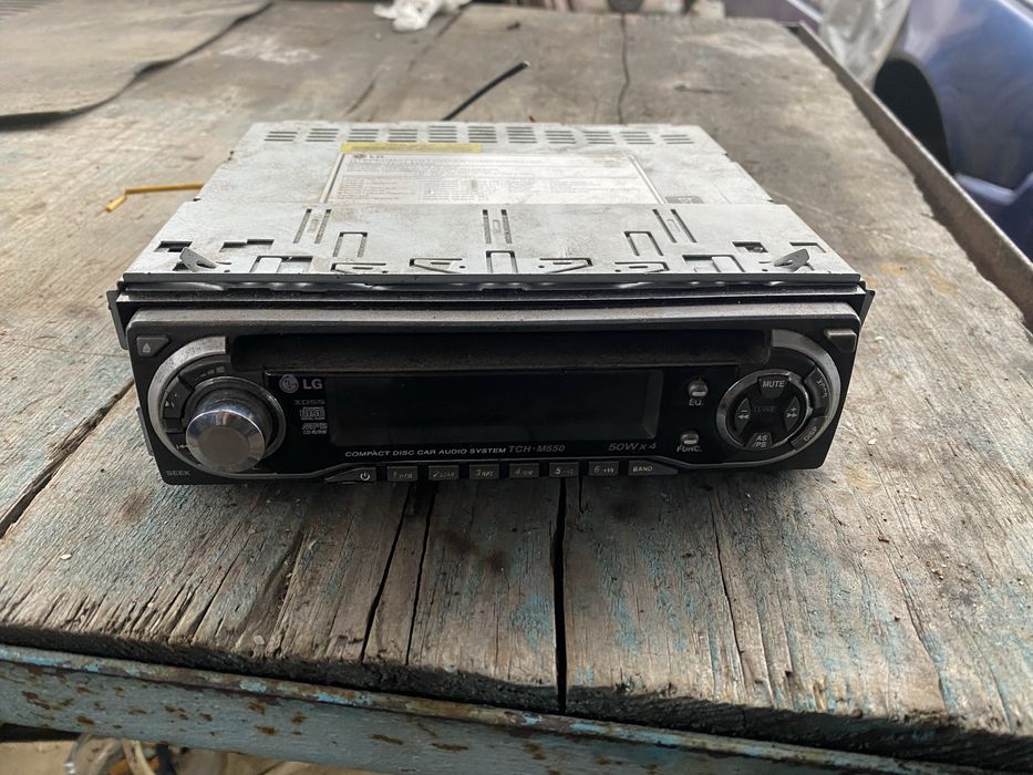 Продам магнитафон LG