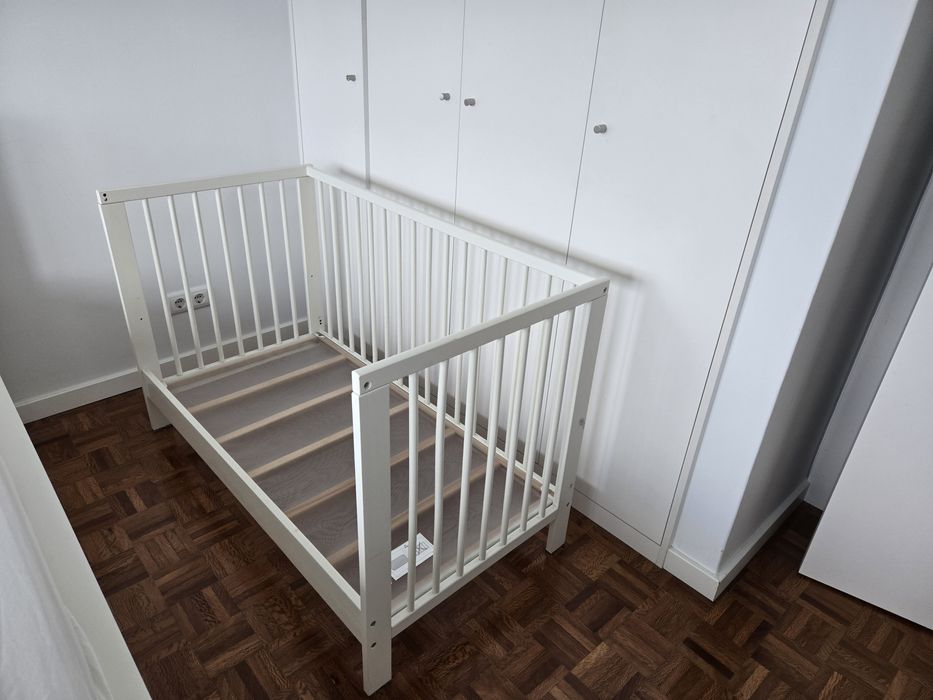 IKEA Gulliver berço / cama de grades + colchão e roupa de cama