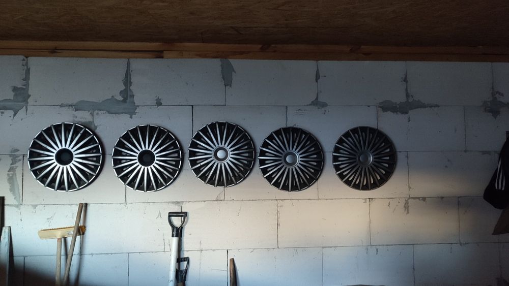 Колпакі R -15. 5 штук