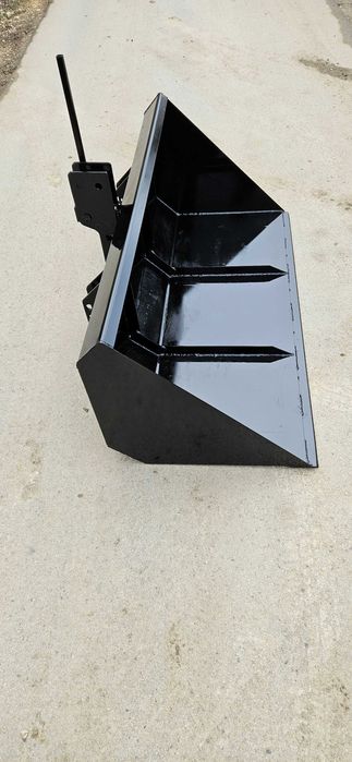 Łyżki do ciągnika z tylnym TUZ – wytrzymałość, na którą możesz liczyć!