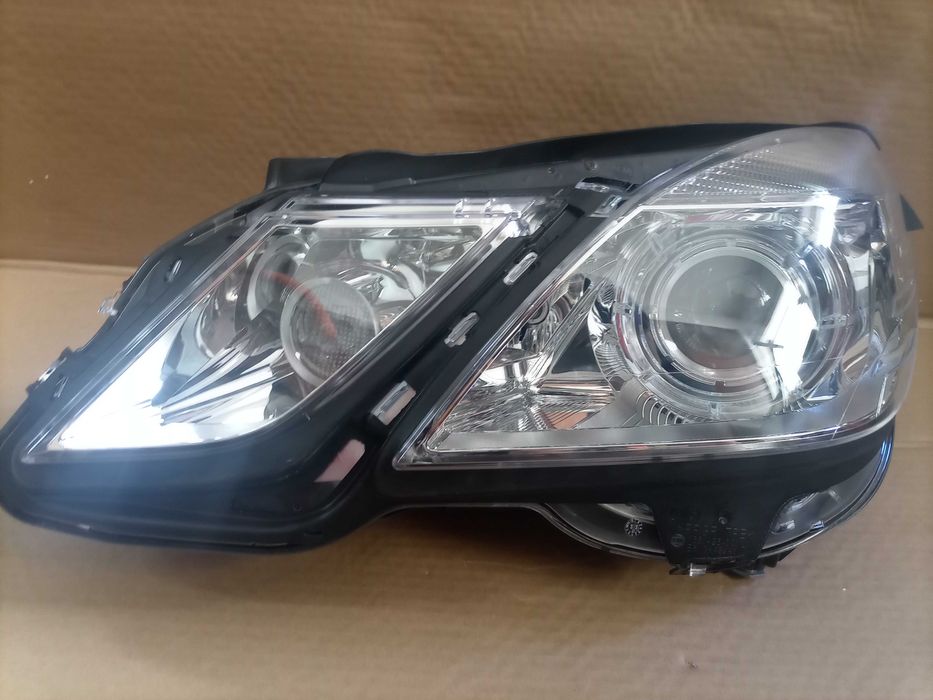 Optica  Esquerdo Mercedes WDD 212 - NOVA