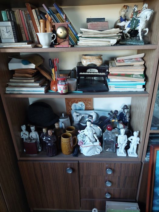 Figurki i szkło z PRL