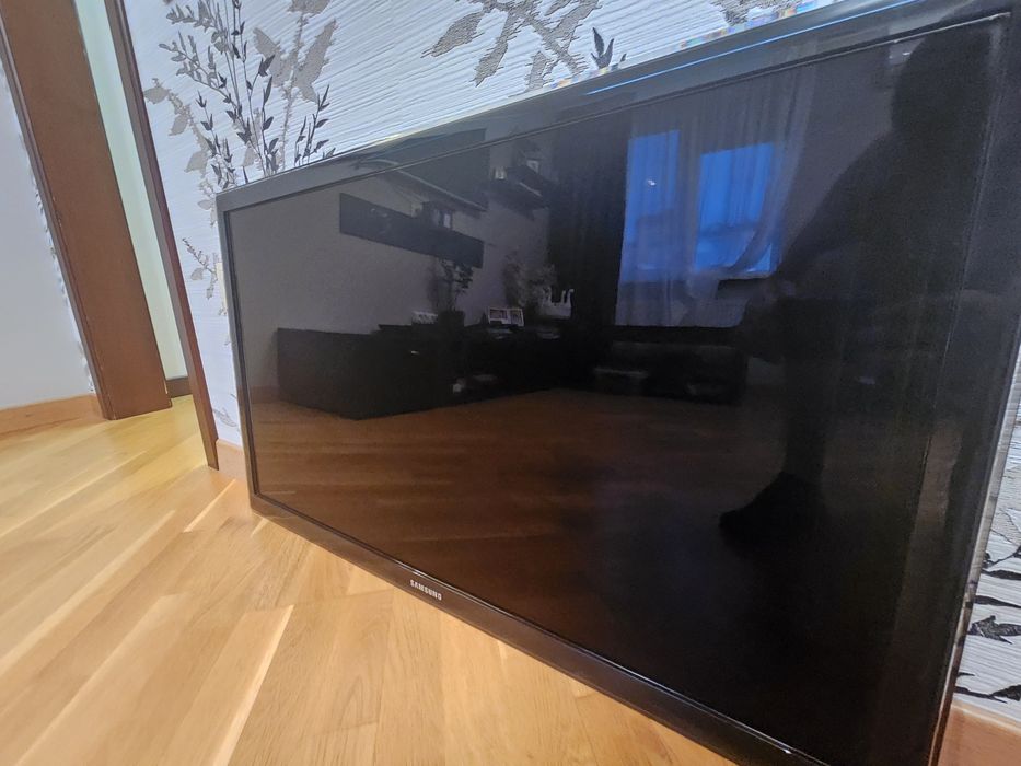 Телевізор Samsung UE40D5500 | 40 дюймів( без  SmartTV)