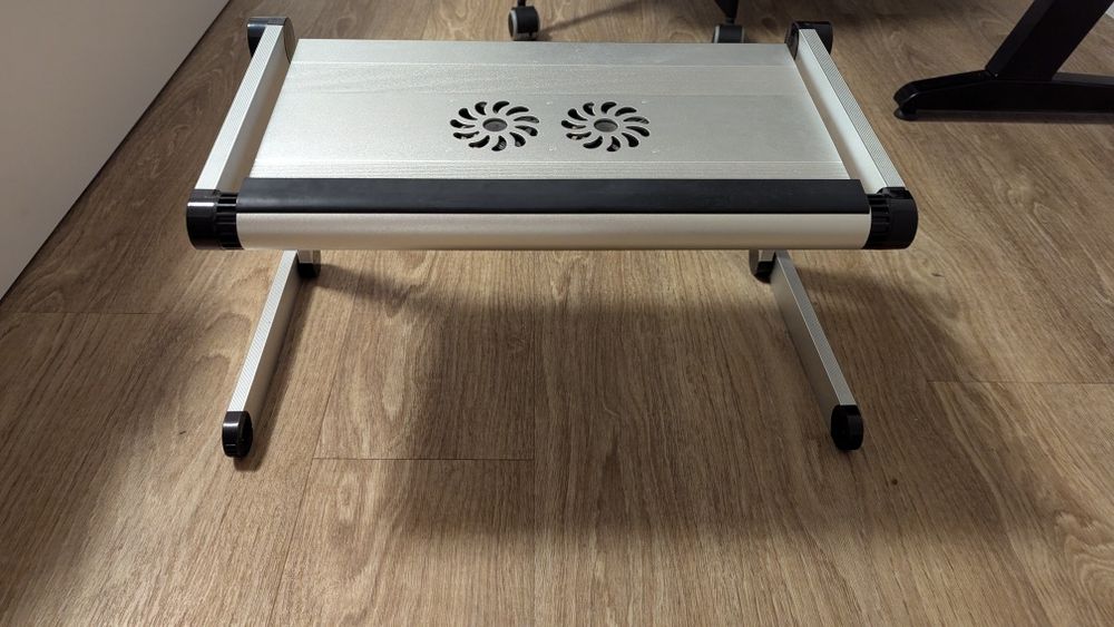 Stolik na laptopa UFT YOKO VIP silver