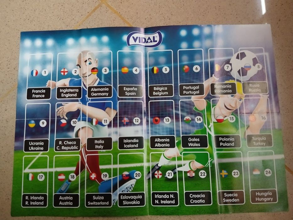Caderneta cromos futebol Vidal Buble Gum Euro 2016