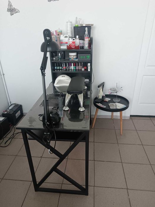 Стіл манікюрний, чорний