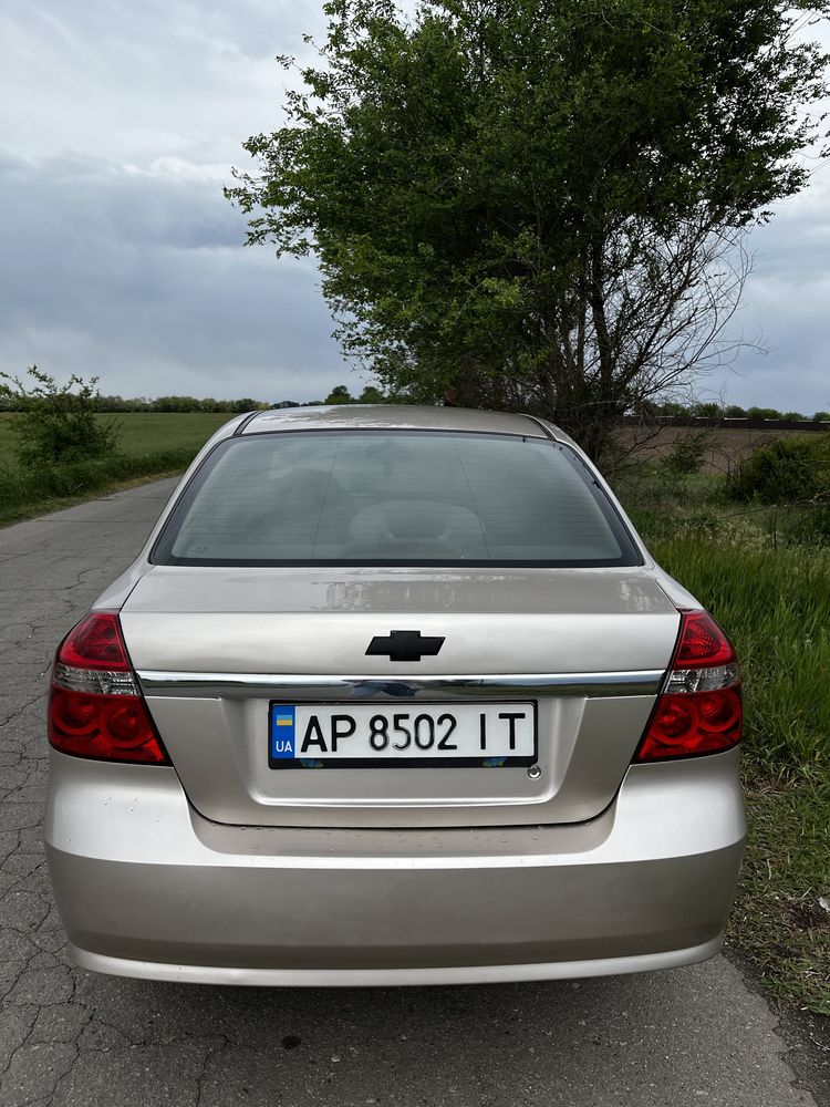 Авто Chevrolet Aveo T250