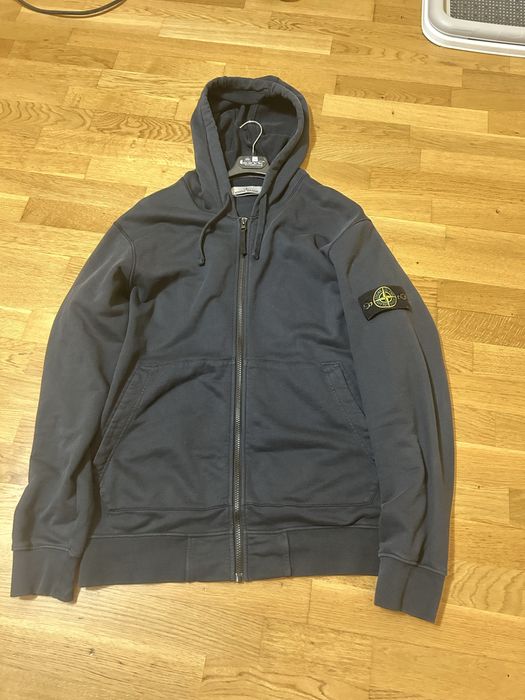 Зипка stone island