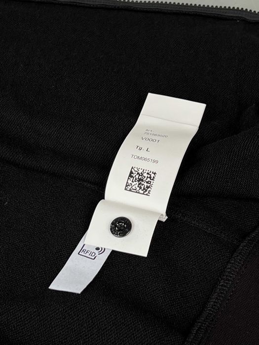 Чорне зіп-худі Stone Island базова зипка стон айленд