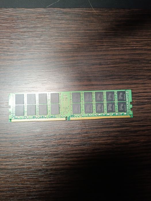 Серверна оперативна пам'ять 16gb ddr4