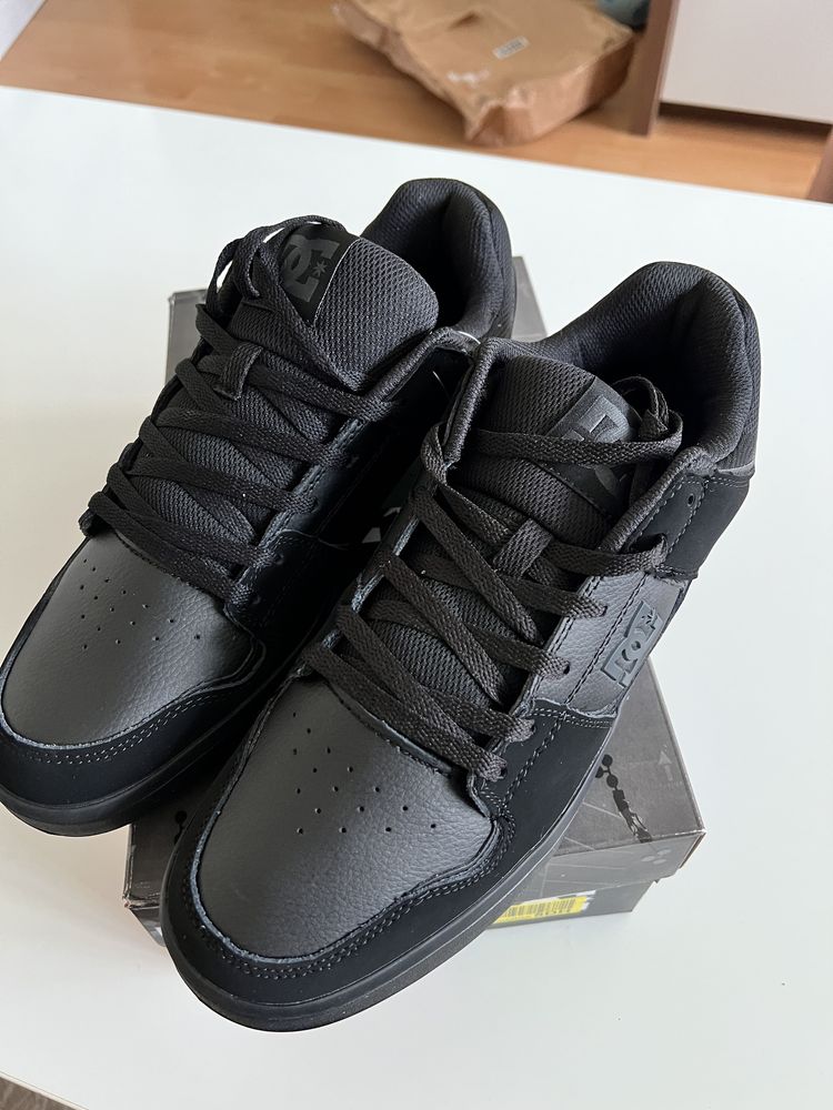 Buty DC Shoes cure czarne R44.5
