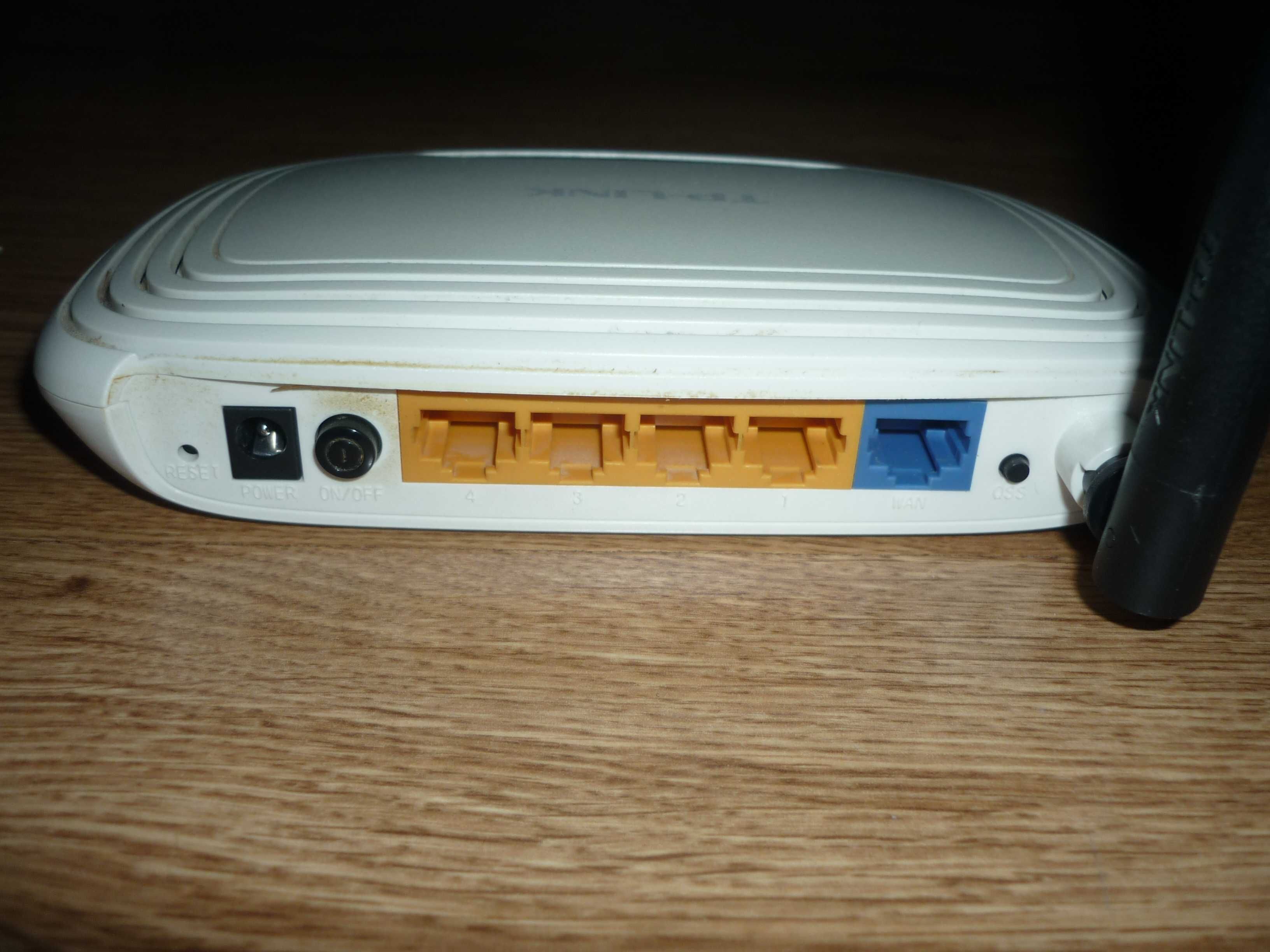 Router TP-Link TL-WR740N WLAN WiFi + zasilacz + płyta instalacyjna