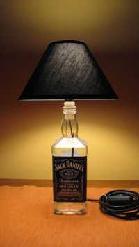 Candeeiro Garrafa Jack Daniels