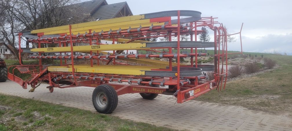 Przyczepa kostek słomy kemper be 95 Fella ballenautomat