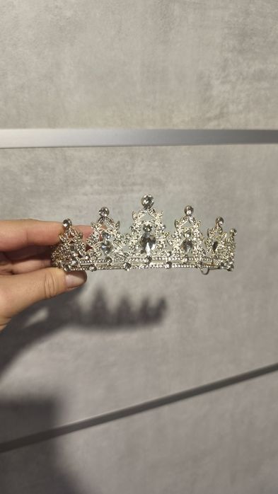 Діадема,  корона для дівчинки