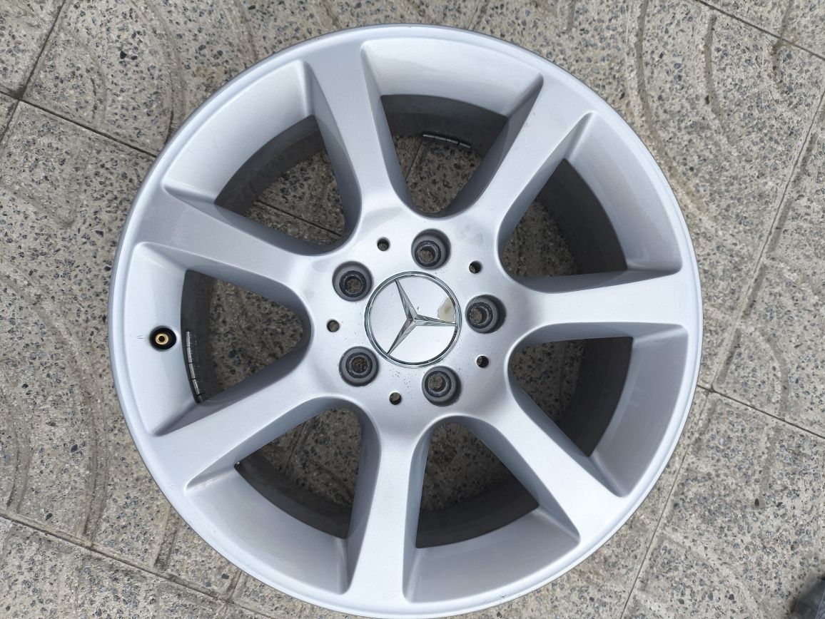 Jantes 16 originais Mercedes, 2 pneus,kits pernos segurança