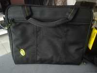 Czarna bardzo wytrzymała torba na laptopa 37x30 cm marki Timbuk2