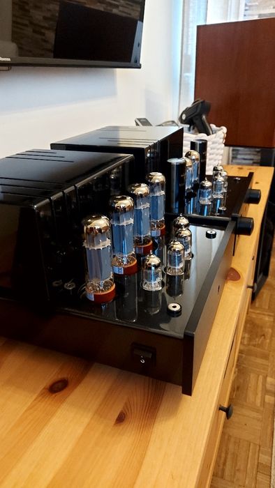 Amplificador e pre a válvulas Primaluna