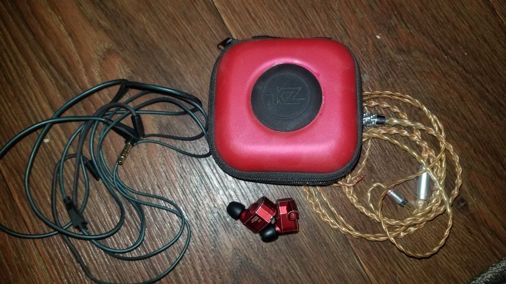 Проводні навушники kz zs6 комплект