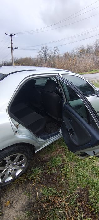 Продам Mitsubishi Carisma