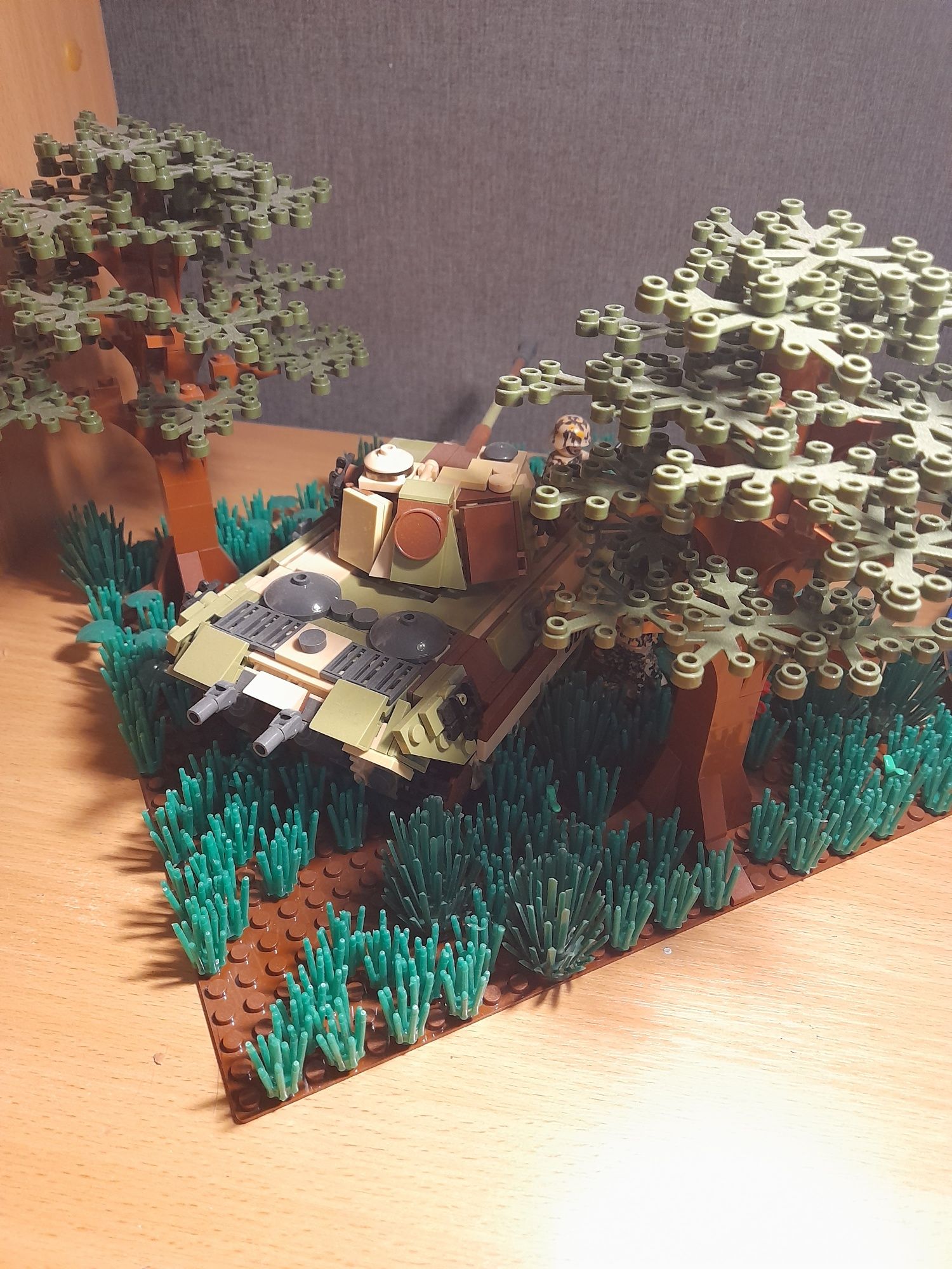 Продам лего самоделку ww2