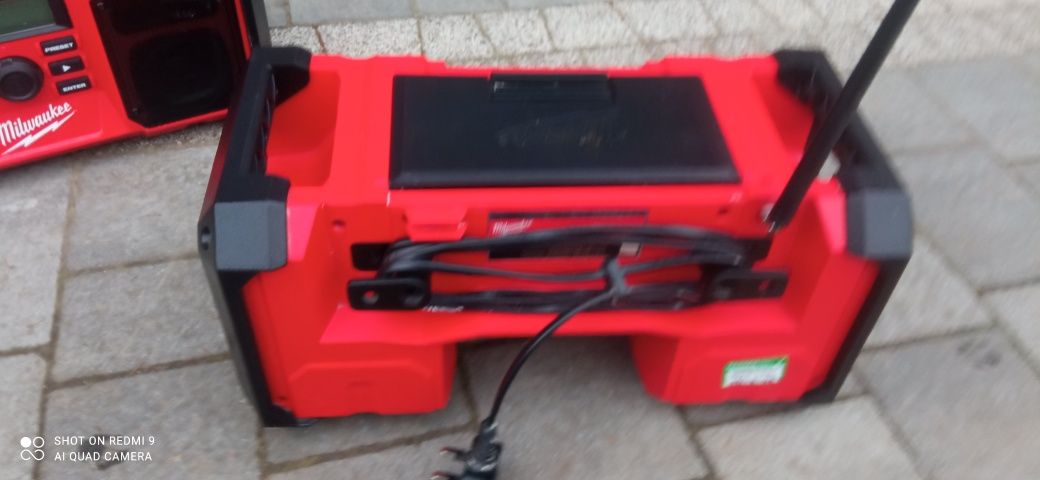 Radio budowlane Milwaukee M18 JSRDAB +