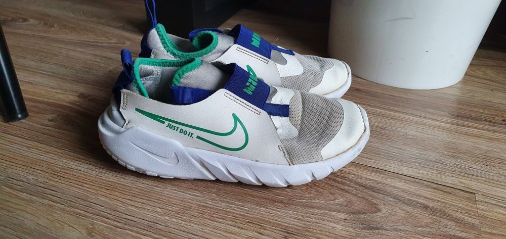 Nike buty dziecięce rozmiar 36,5 wkładka 23,5cm używane