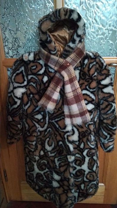 Шубка на девочку из искусственного меха