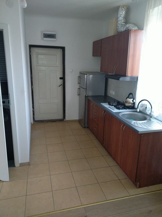 Wynajmę dom + garaż w okolicy Łosic