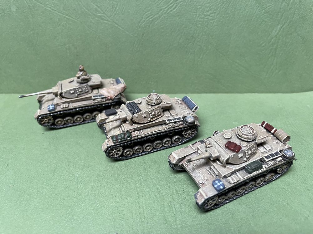 FoW - DAK Pz III (6 szt. metal) - gotowe do gry