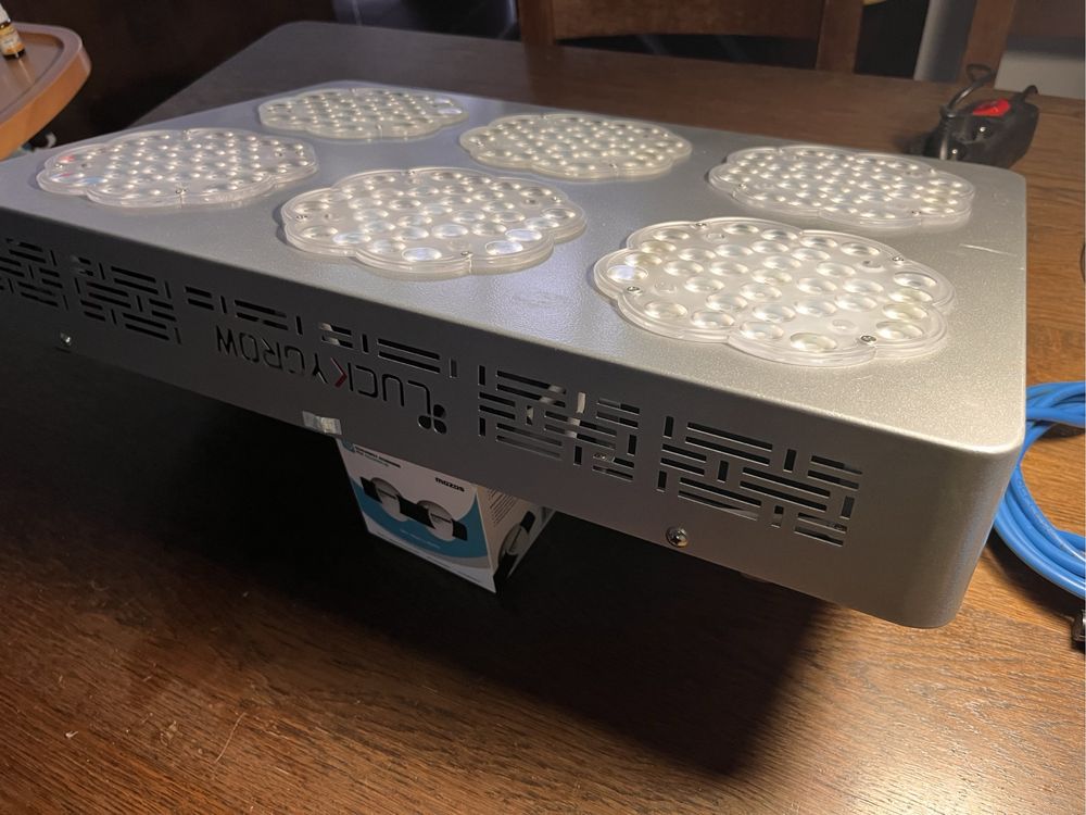 LuckyGrow led Modular 660