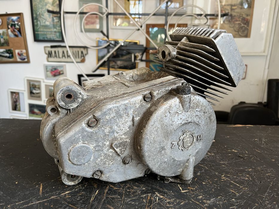 Romet Motorynka Kadet Ogar silnik 023 2 biegowy skrzynia sprzeglo calo