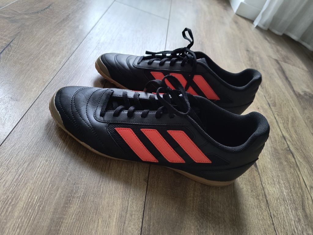 Buty sportowe adidas