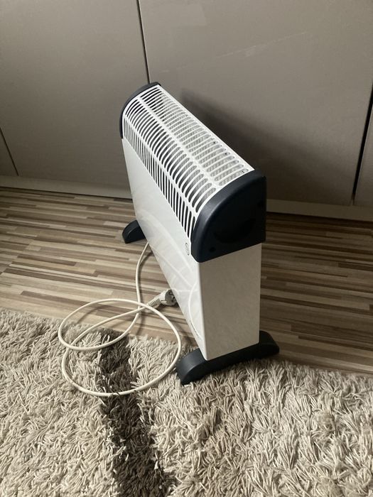 Grzejnik elektryczny z termostatem 2 biegi