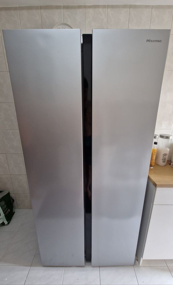 Vendo Frigorifico de duas portas HISENSE