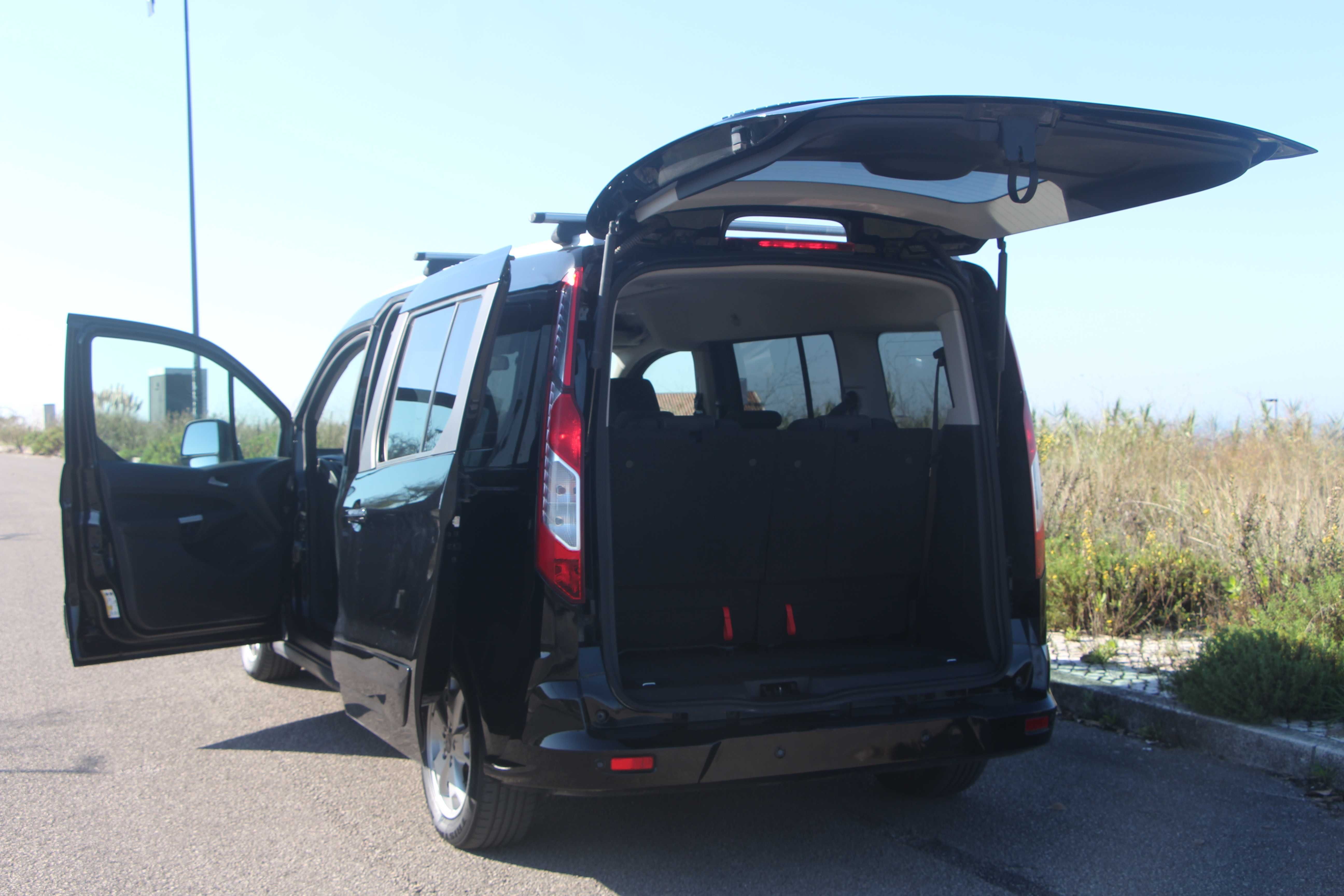Ford Tourneo Connect Grand 1.5 TDCi (7 lugares)