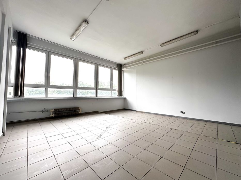 Lokal Biurowy_ul.Jana Długosza_m.parking