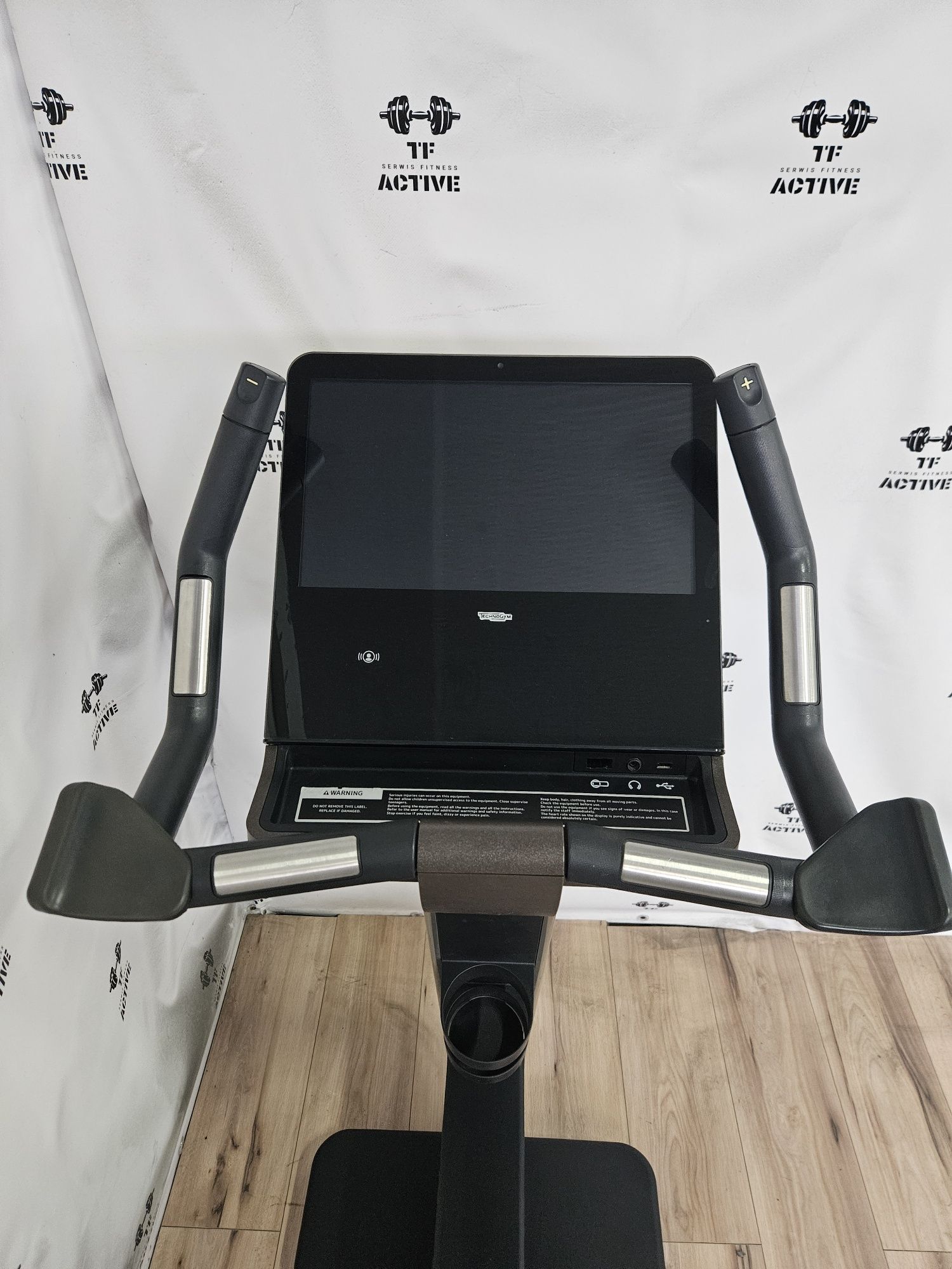 Rower pionowy Technogym Artis unity 3.0