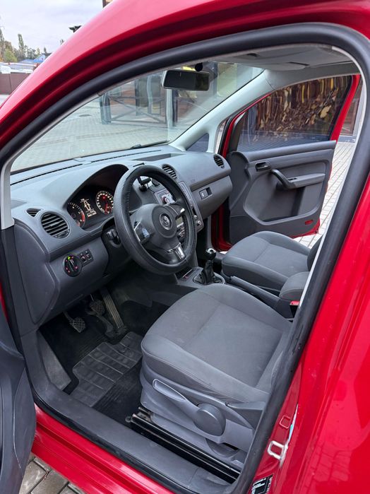 Volkswagen CaddyIII 4 motion