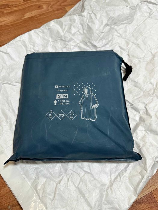 Дощовик-пончо FORCLAZ Poncho 50 (S/M)