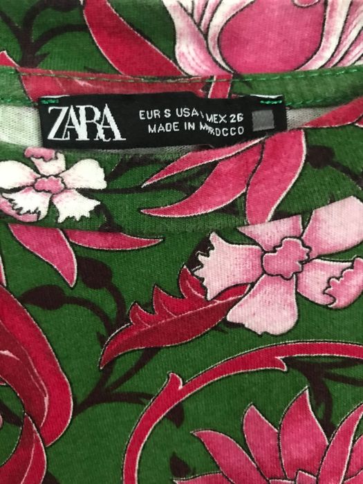 Блузка,футболка Zara розмір S