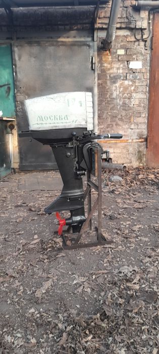 Лодочный мотор Москва