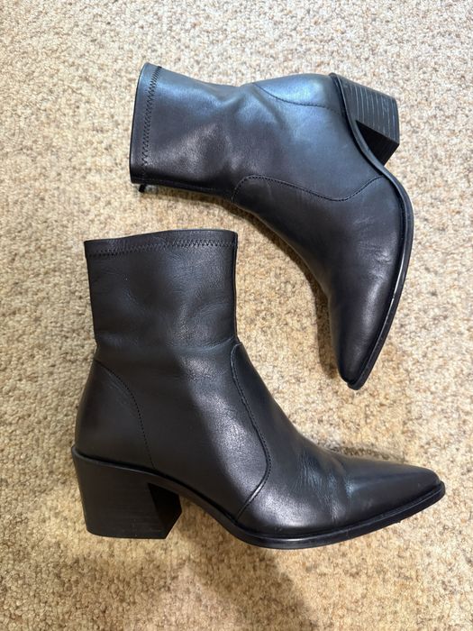 козаки/чоботи zara 36 розмір