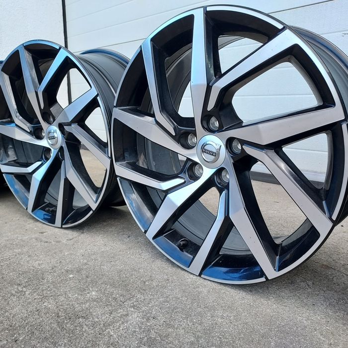Orginalne Alufelgi felgi Volvo S60 V60 5x108 ET45