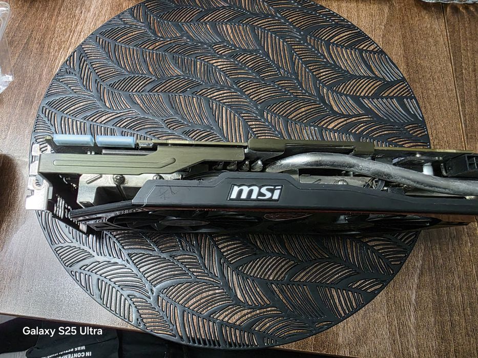 Sprawna karta graficzna MSI  radeon R9 280X GAMING 3G