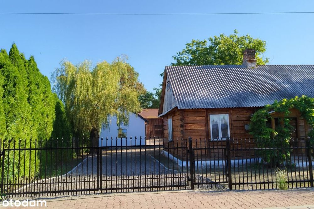 Siedlisko 2 budynki Zawieprzyce 150 m MPK Lublin 11 ar rzeka, zamek