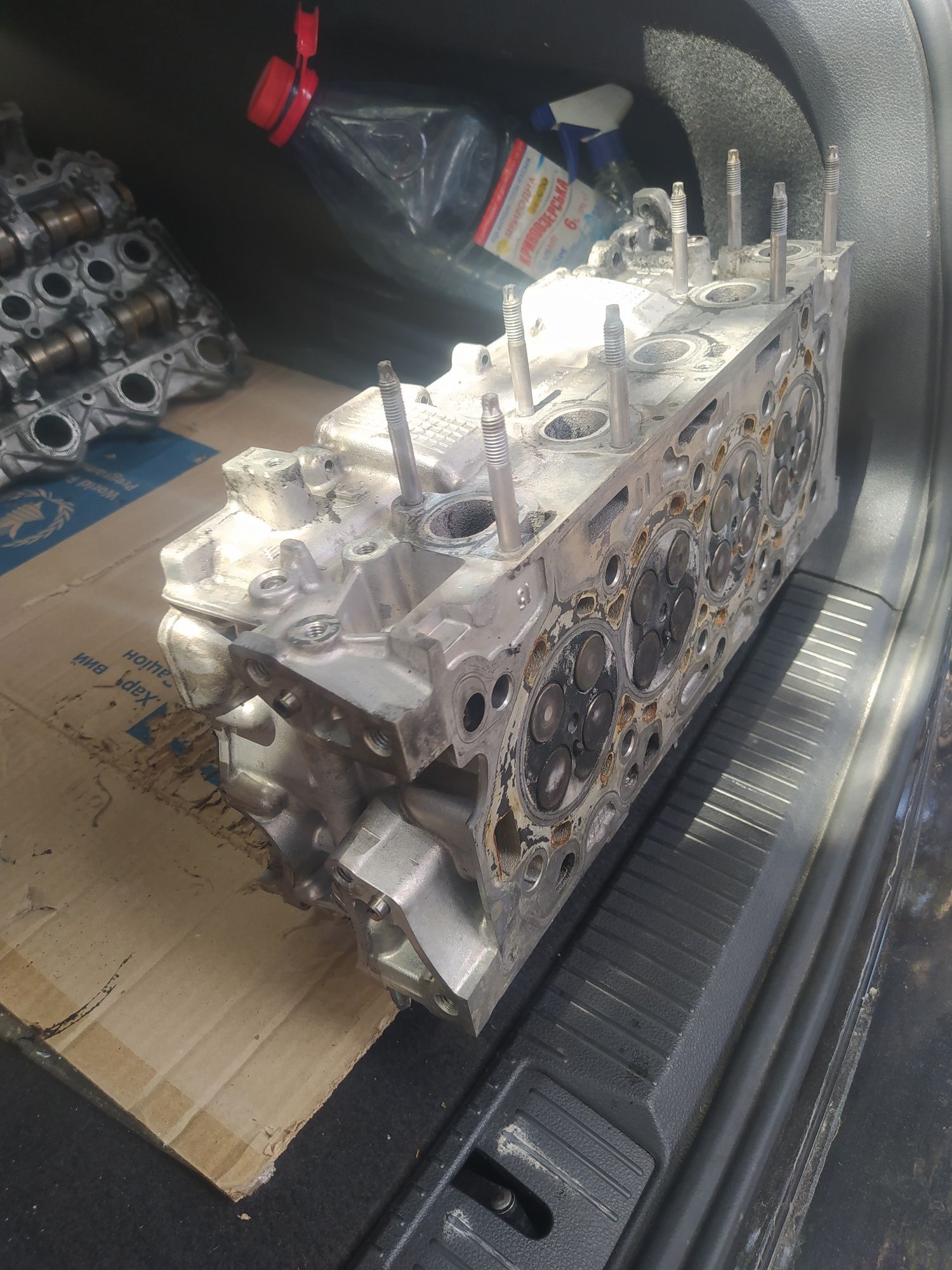 Мотор 1,6 HDI, psa 9H02 ГОЛОВКА БЛОКА