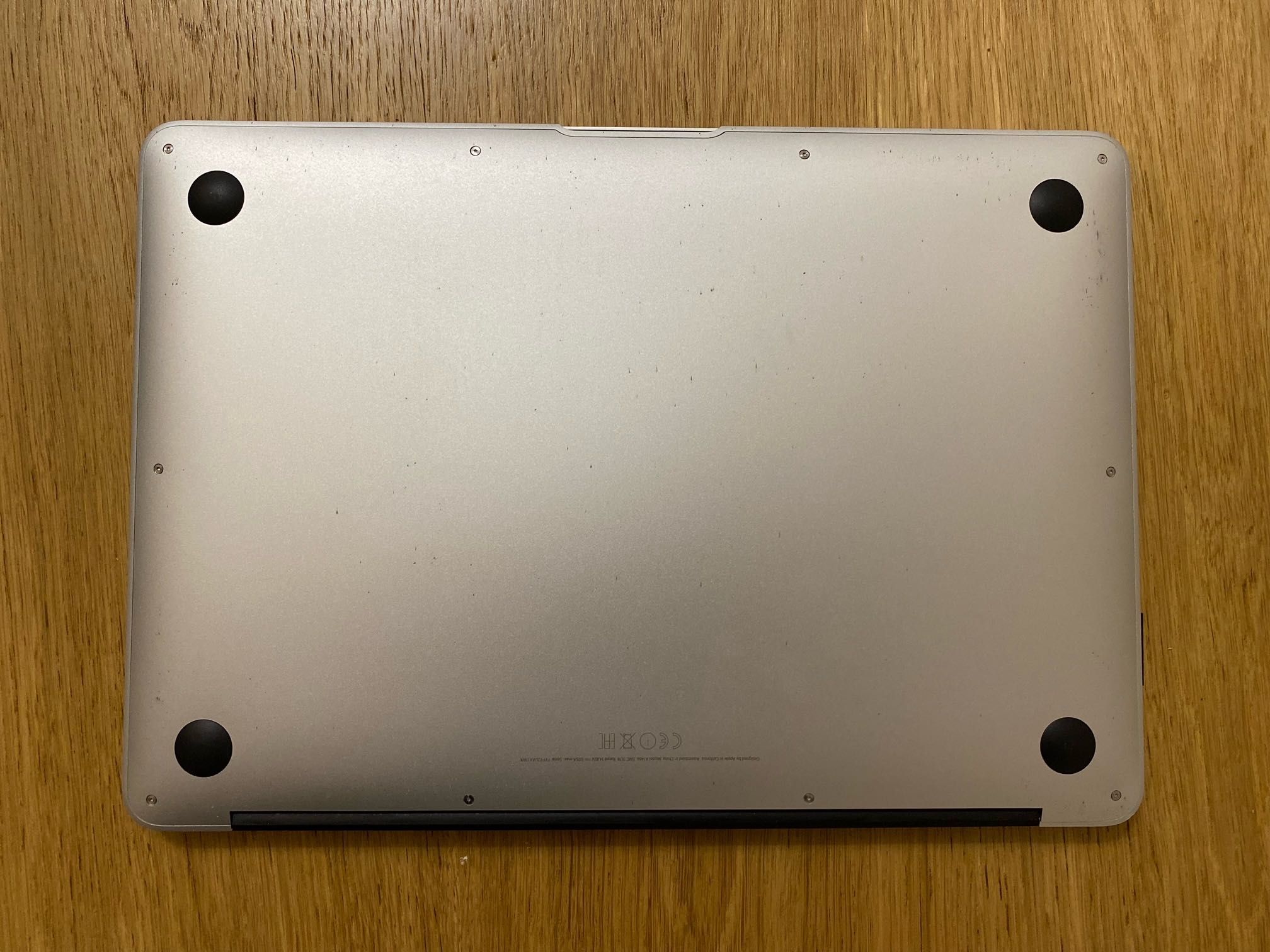 : MacBook Air 128 GB i5